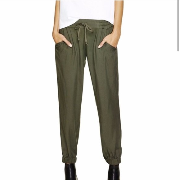 Aritzia Pants - Aritzia Talula Los Feliz Grove Green Jogger Pant Small